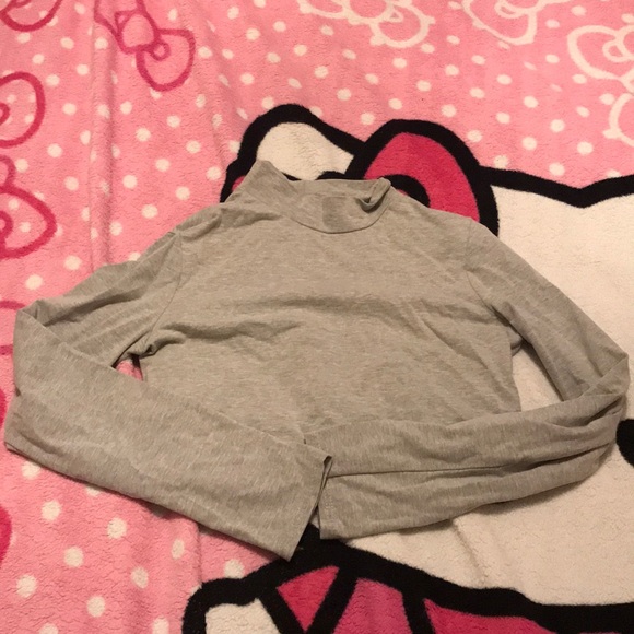 grey long sleeve - Picture 1 of 4